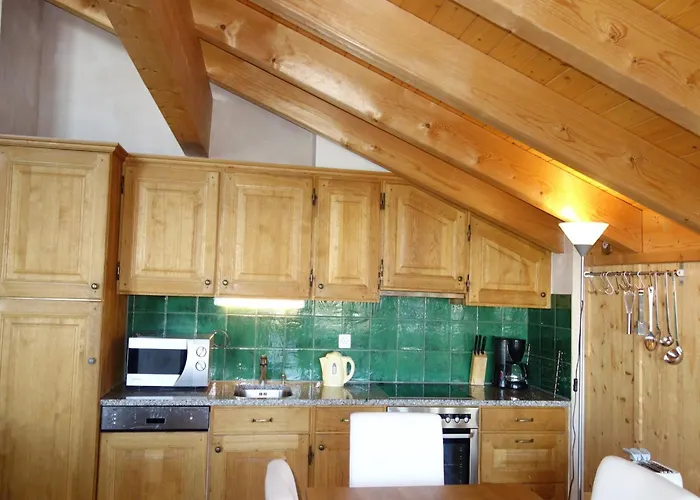Appartement In With Balcony Veysonnaz