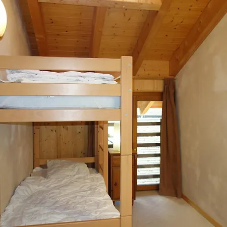 In With Balcony 아파트